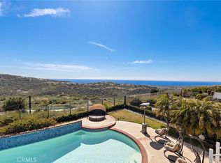 2 Drakes Bay Dr, Corona Del Mar, CA 92625