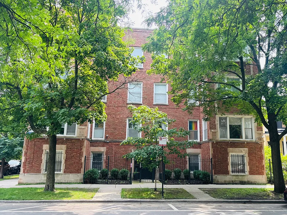 1511 W Pratt Blvd #1