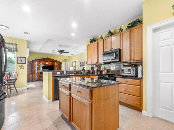 3921 Hamilton Key, West Palm Beach, FL 33411