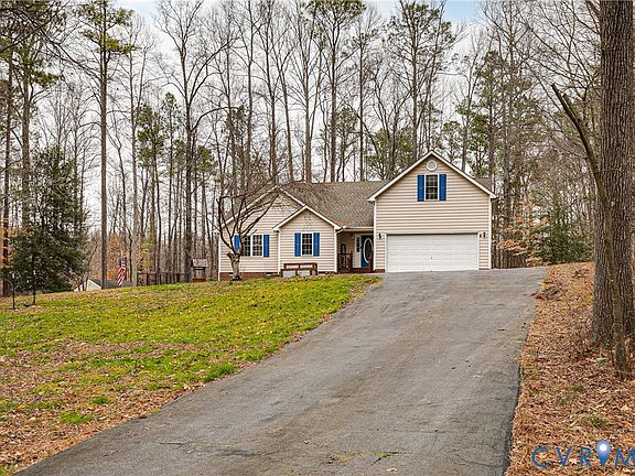 3rd image of 13424 Janeka Dr