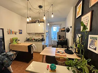 Rented by Tapiro Realty