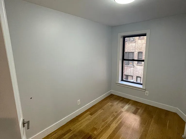 515 W 139th St #7 — Photo 13