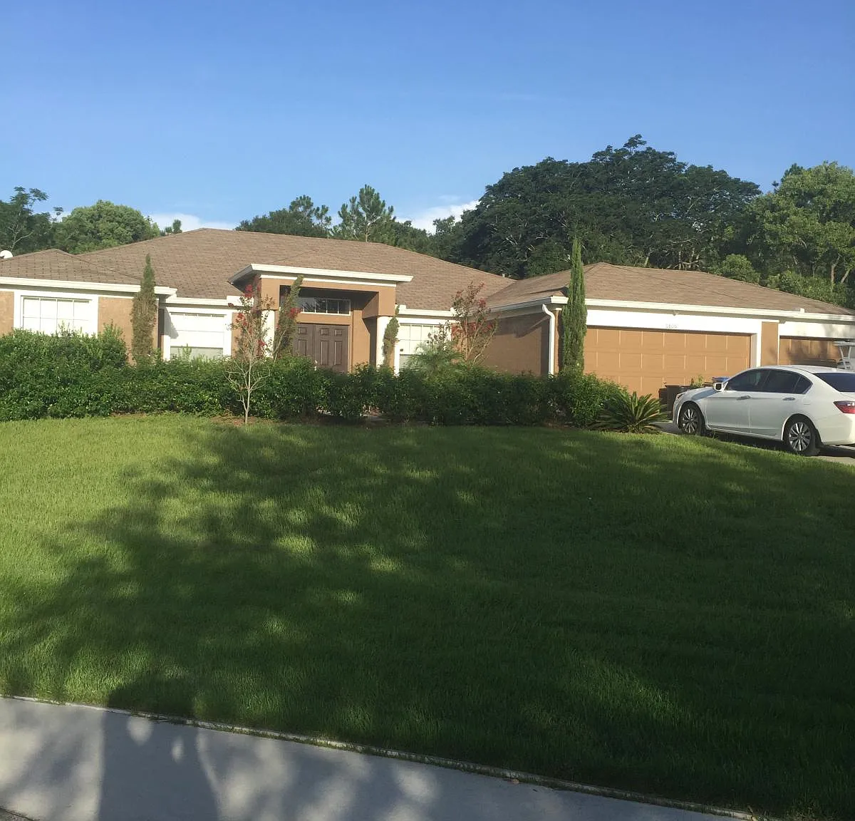 5 bed, 2787 sqft, $3,100 — Photo 1