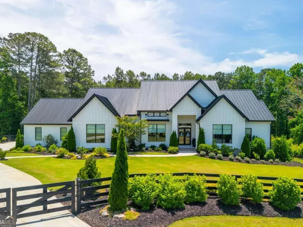 130 Von Lake Dr, Milton, GA 30004
