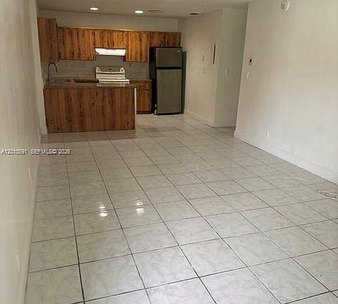 5th image of 10406 NW 36th St #10406