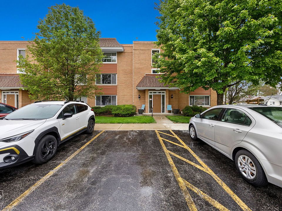 1st image of 3909 W 123rd St APT 305A