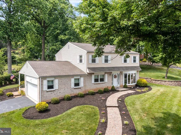 310 Beechtree Dr, Broomall, PA 19008