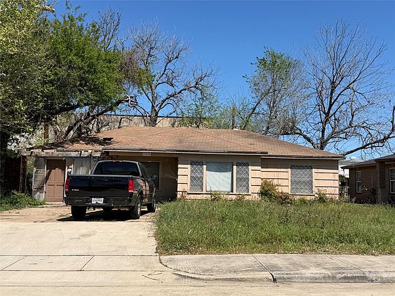 3rd image of 11530 Shoshone Rd
