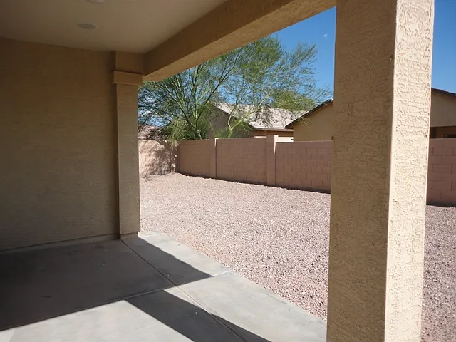 45115 W Desert Cedars Ln — Photo 10