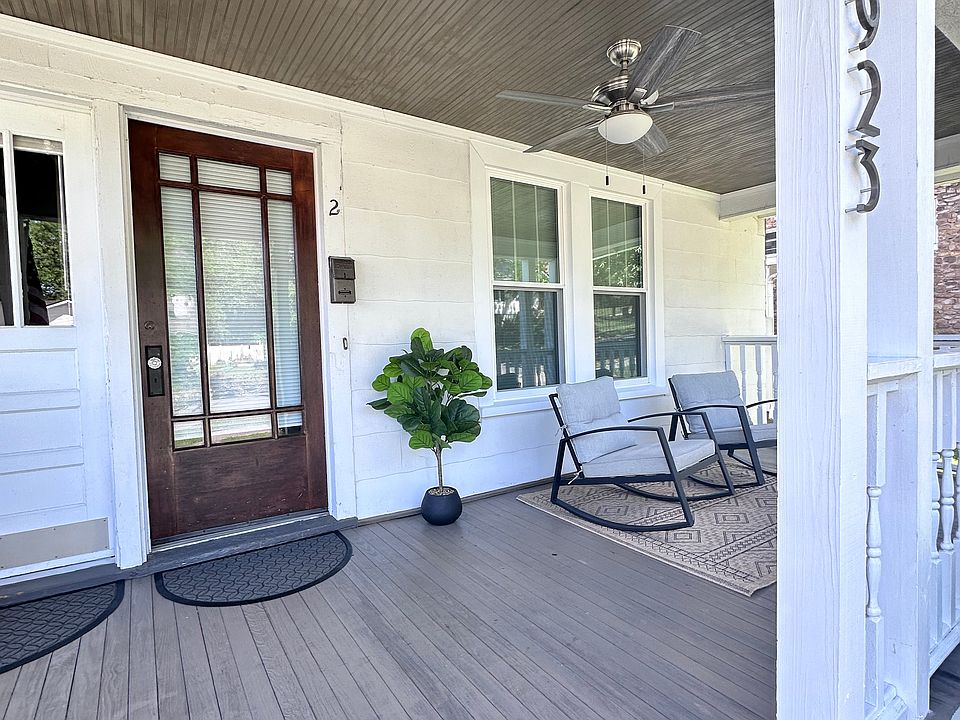 1st image of 923 E Hillcrest Dr #2