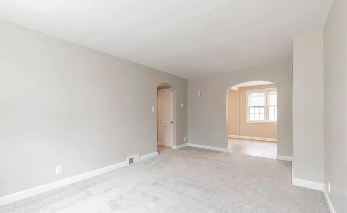 2 bed, $1,599 — Photo 1