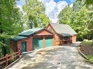 1571 Mangums Trl, Blue Ridge, GA 30513