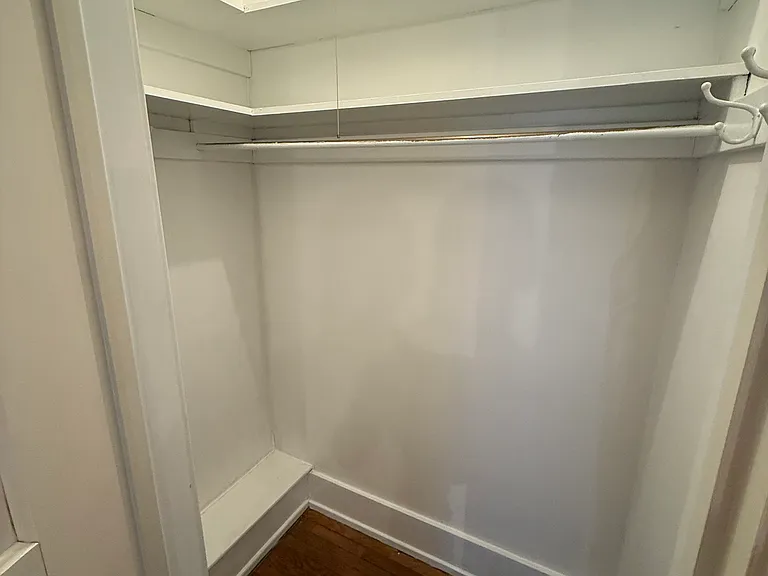 344 College Ave SE — Photo 11
