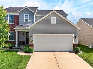 225 Flint Brook Dr, O'Fallon, MO 63366