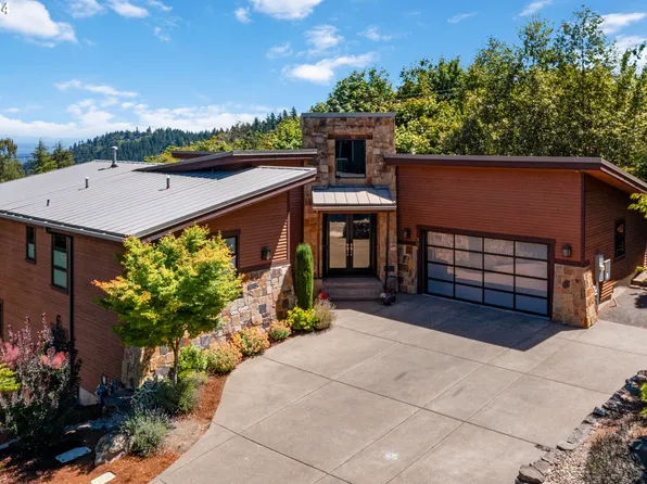 304 NW Meridian Ridge Ct, Portland, OR 97210