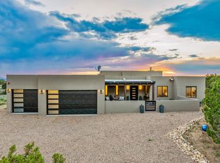 3 Tren Via, Santa Fe, NM 87508