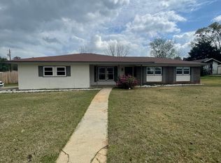 306 Meadowlark Ln, Enterprise, AL 36330