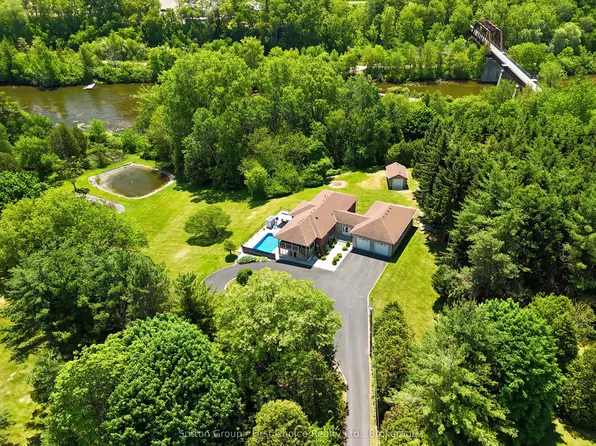 276 Mechanic St W, Norfolk County, ON N0E 1Y0