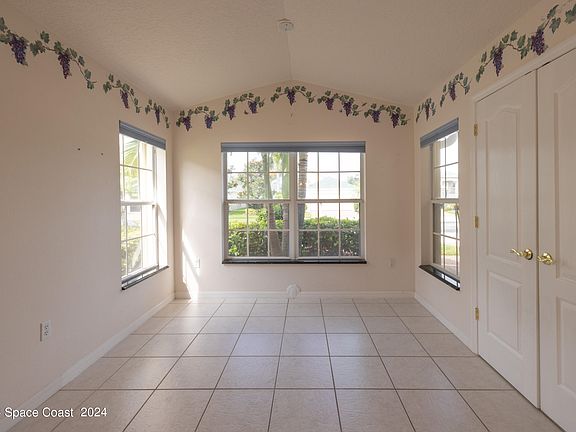 5th image of 3533 Osceola Dr