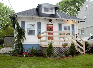 109 Osborn St, Keyport, NJ 07735