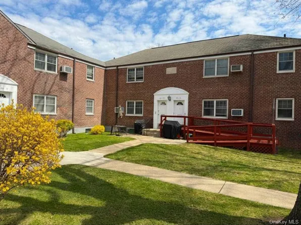 251-19 61st Avenue #19A, Little Neck, NY 11362