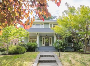 515 NE Floral Pl, Portland, OR 97232