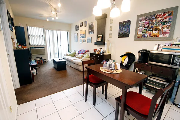 Rented by C T Realty & Consulting Corp. | media 16