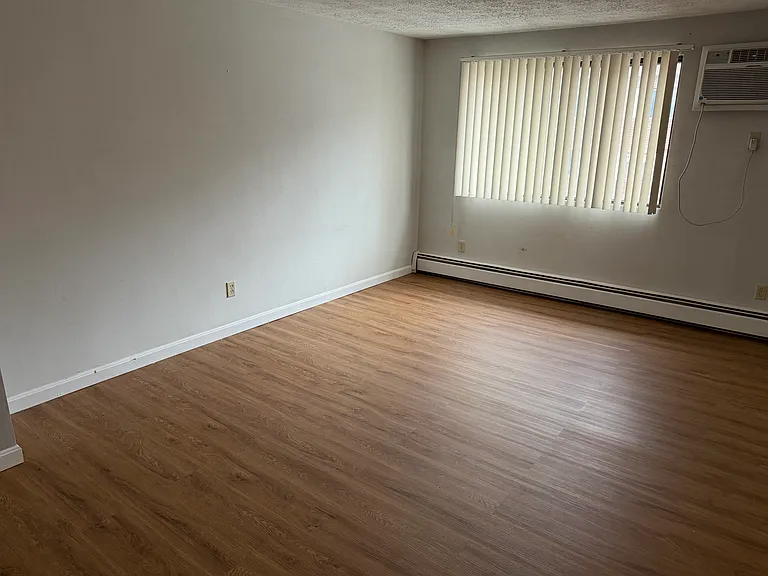 535 Calef Rd #26 — Photo 8