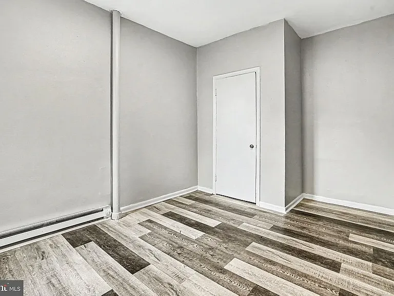 265 Peffer St #2 — Photo 5