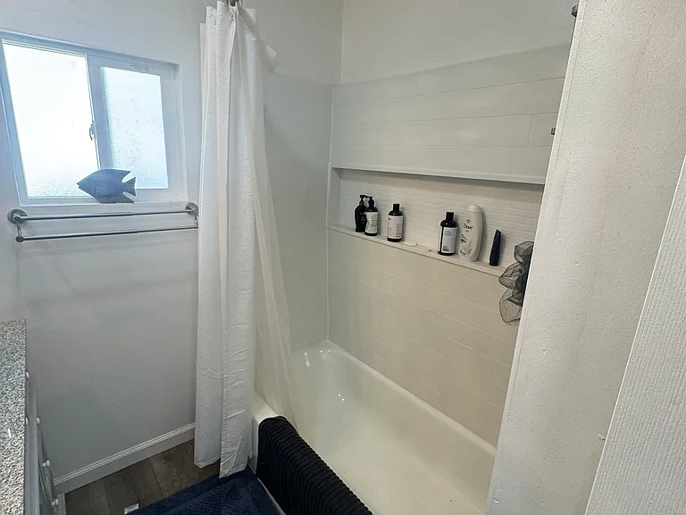 10106 Holland St — Photo 18