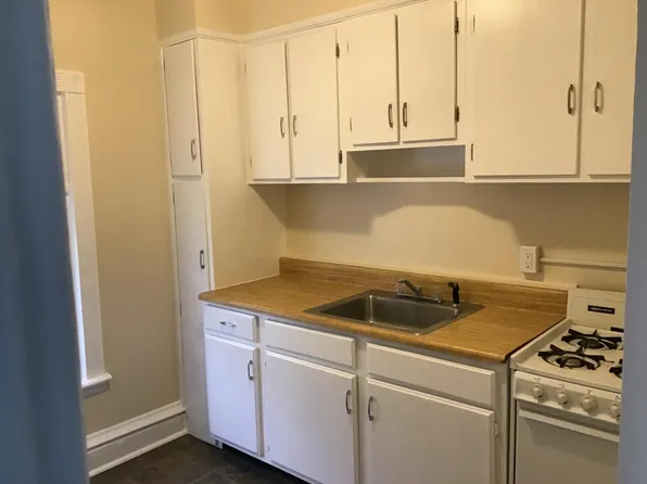 38 W State St APT C6, Media, PA 19063