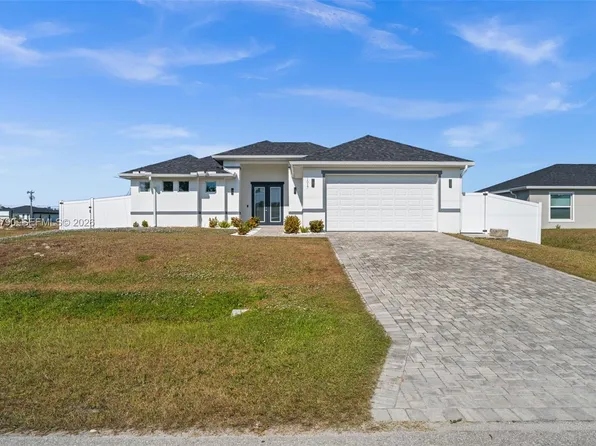 1017 NW 15th Ter, Cape Coral, FL 33993