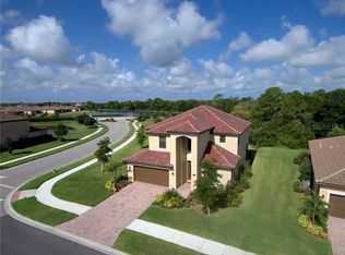 12910 Cinqueterre Dr, Venice, FL 34293