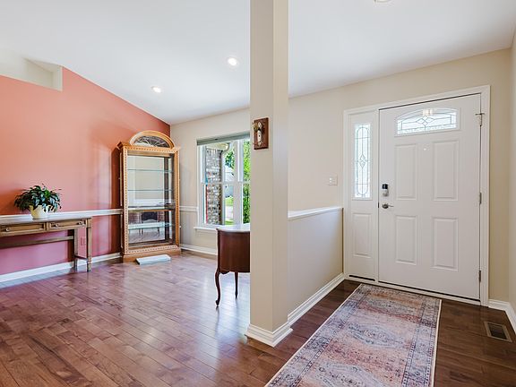 5th image of 2913 Summerfield Dr