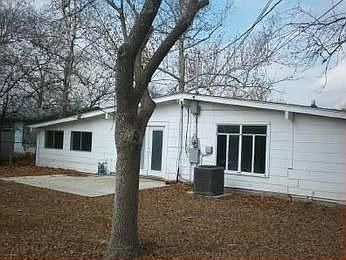 2nd image of 526 Wayside Dr