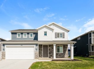 1162 W Beacon Way, Syracuse, UT 84075