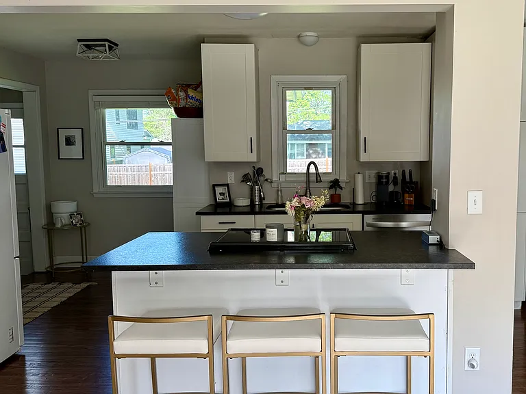 6517 Wilryan Ave — Photo 3