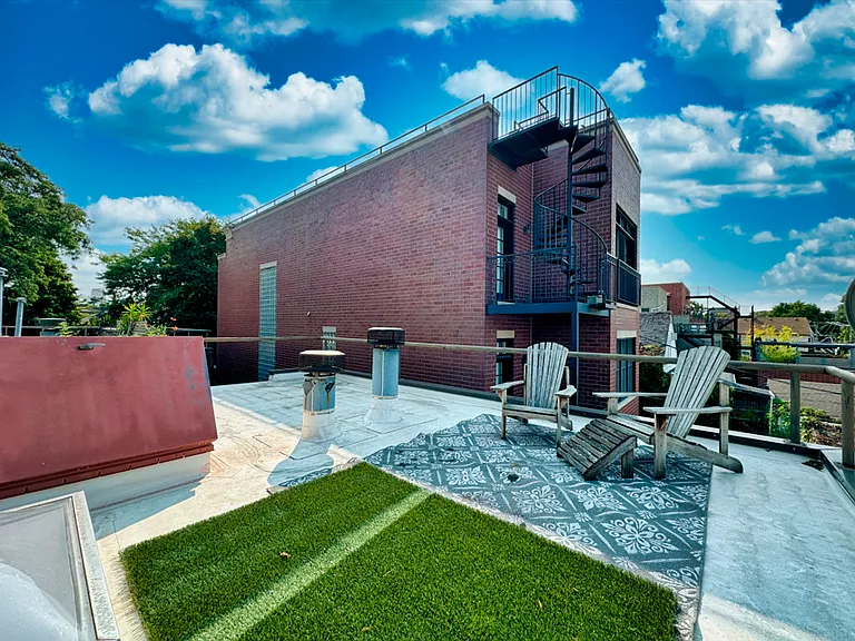 2644 N Wayne Ave #E — Photo 13