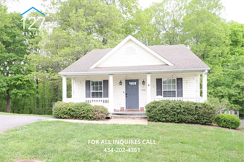 300 Towne Crier Rd Photo 1