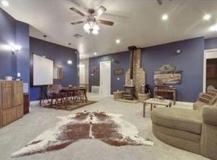 2187 Hwy 290 E, McDade, TX 78650