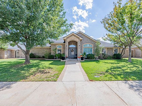 3rd image of 4209 Edgebrook Pl