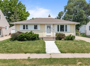 840 Roosevelt St, Menasha, WI 54952