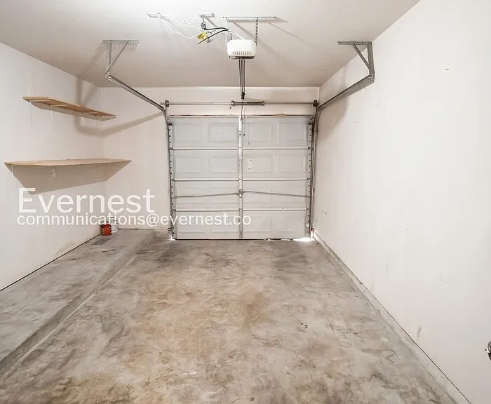 1011 Iola Dr — Photo 19
