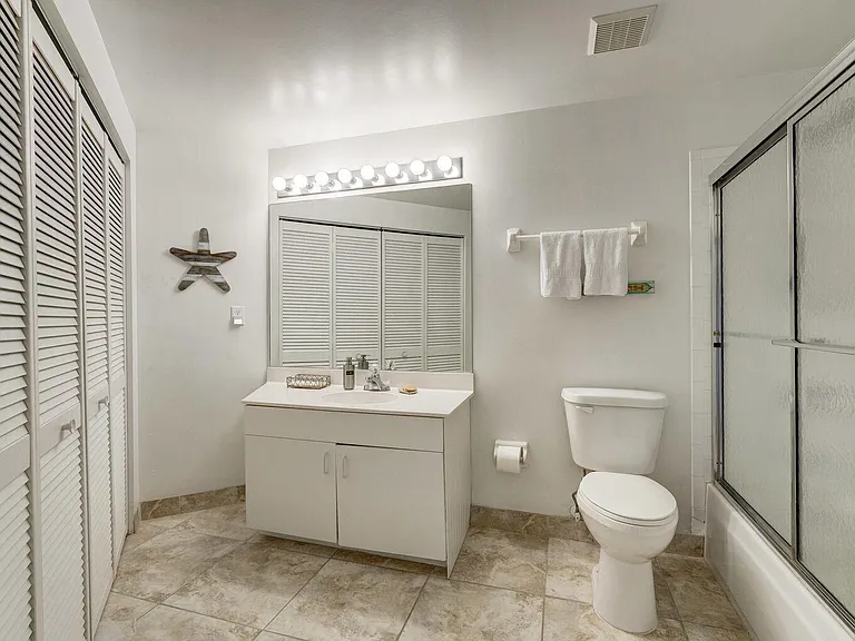 300 Uno Lago Dr #305 — Photo 23