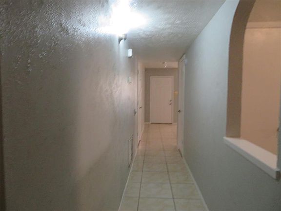 2nd image of 10502 Trade Winds Dr