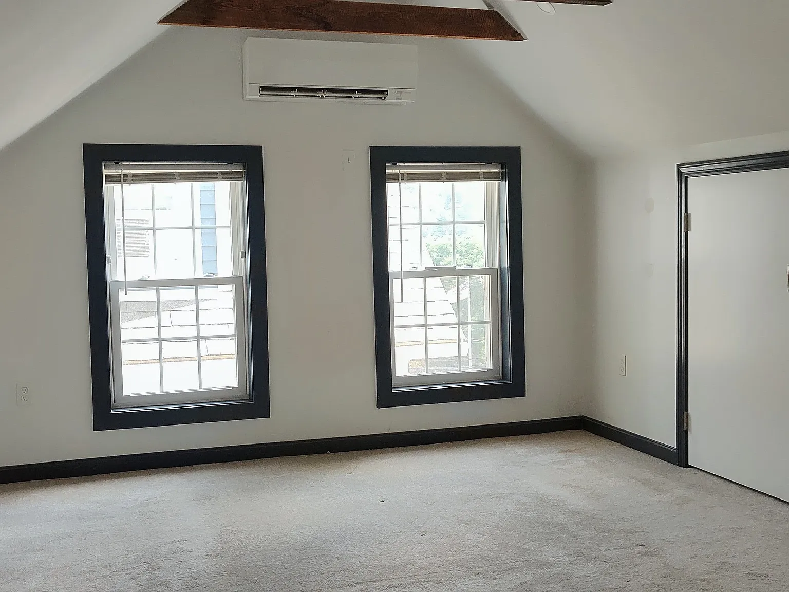 2 bed, 1285 sqft, $2,500 — Photo 3