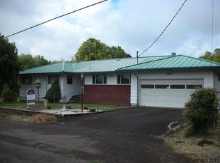 2100 W Hills Rd, Philomath, OR 97370