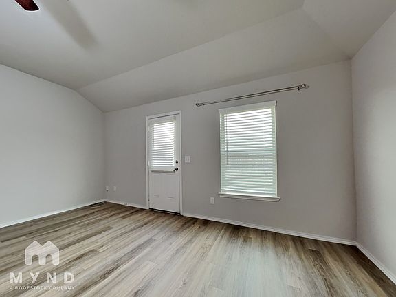5th image of 4242 Stuebner Hills Dr