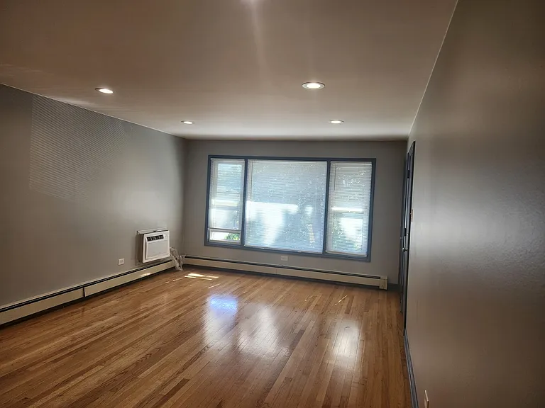 336 Crandon Ave #2 — Photo 3