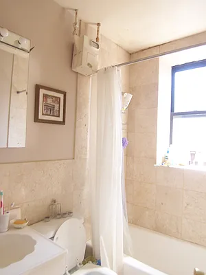 Rented by New York Realty | media 16